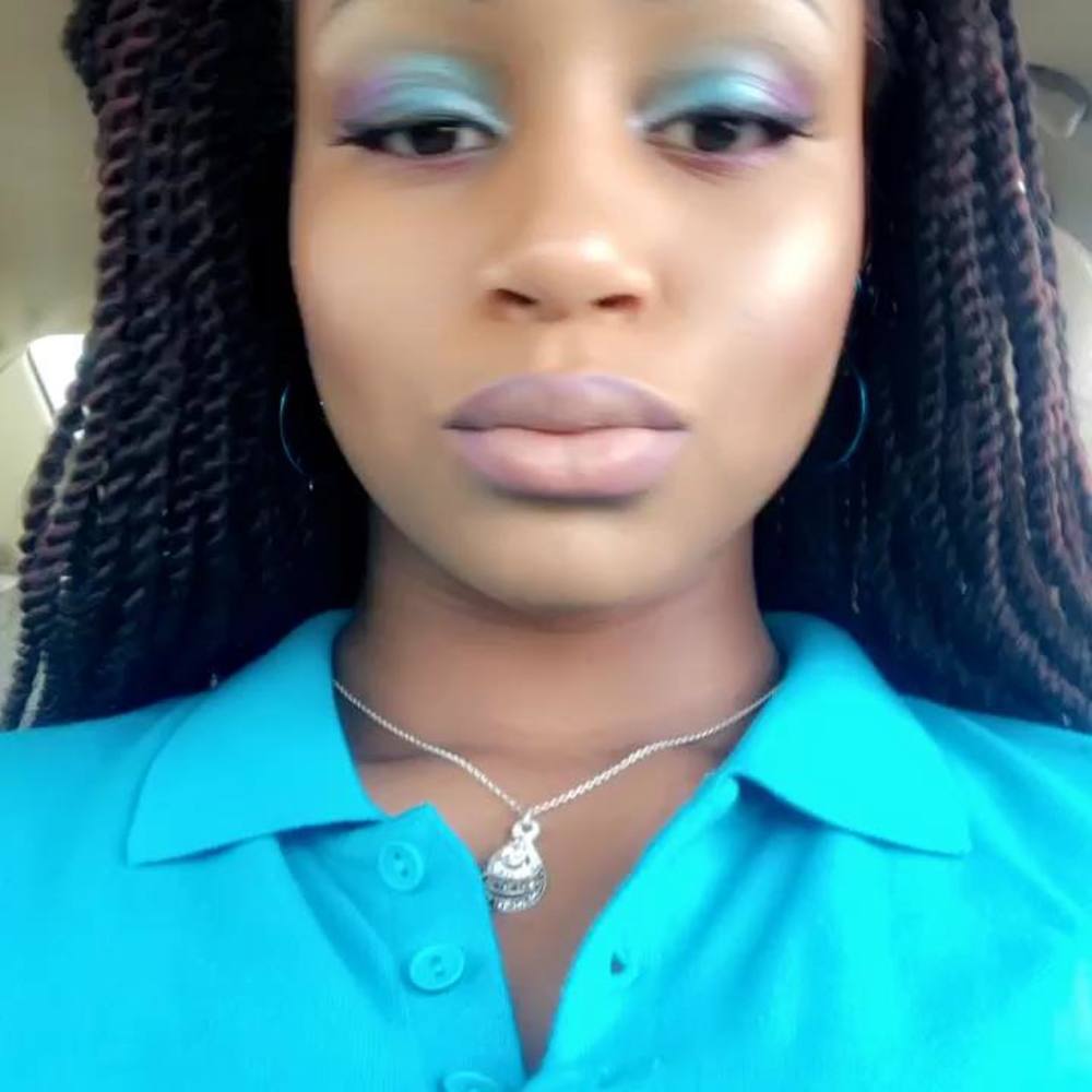 Meet your Posher, Brianna